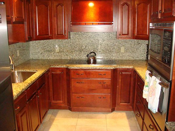 2nd image of 565 Oaks Ln APT 107