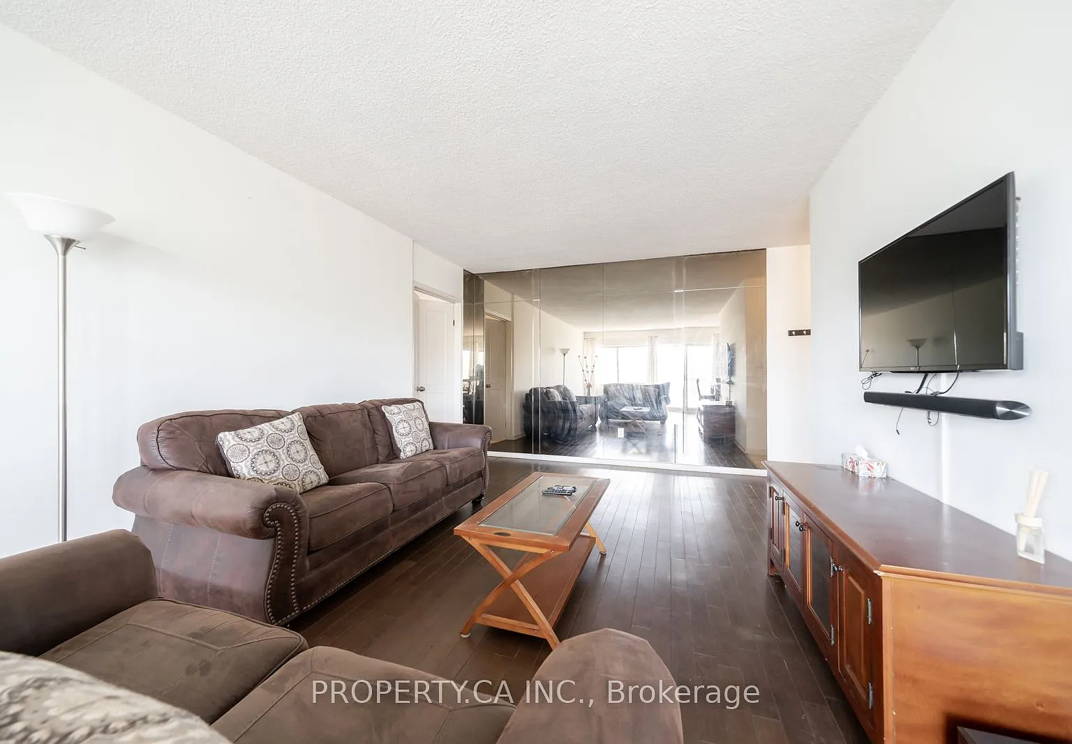 2 bed, $2,500 — Photo 1