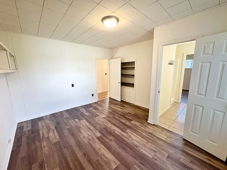 312 Jackson St — Photo 21
