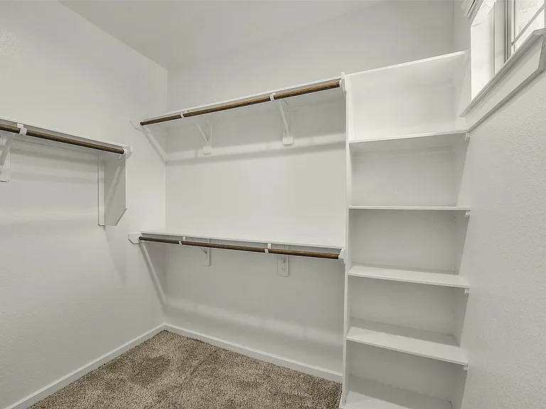 323 N Spotted Fern Dr — Photo 25