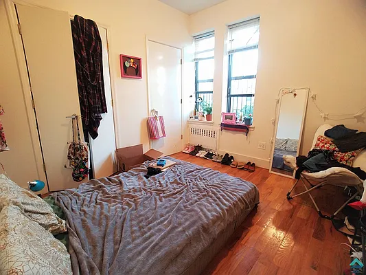 Rented by EXR | media 3