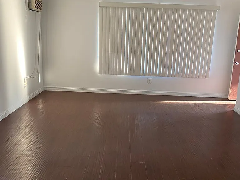 503 Fairview Ave — Photo 8