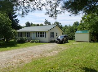 5 Tyler St, Wilton, ME 04294