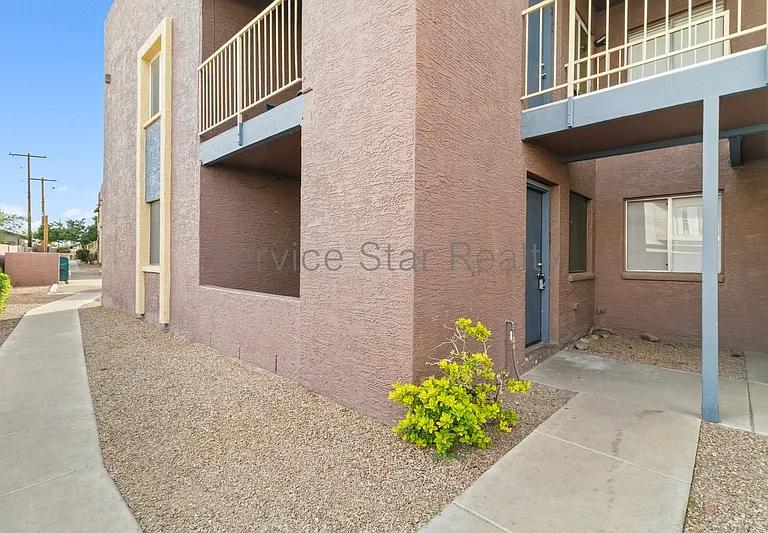 16602 N 25th St #109 — Photo 2