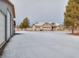 53475 Bridge Dr, La Pine, OR 97739