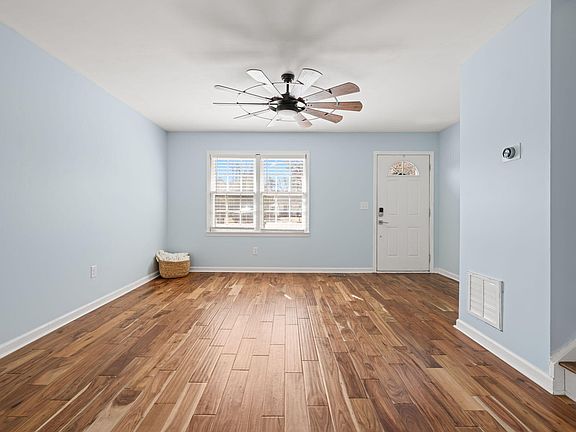 3rd image of 1004 Woodhill Ct