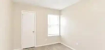 1708 Beau Ct — Photo 14