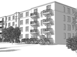 3200 Hillsborough St #A8, Raleigh, NC 27607