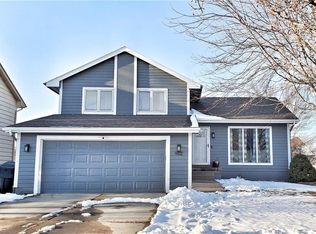 902 SE Kensington Rd, Ankeny, IA 50021