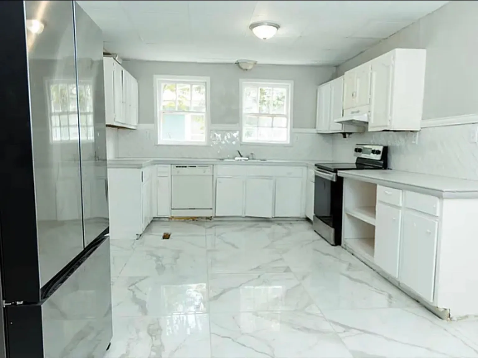 Spacious Community Housing — Photo 1