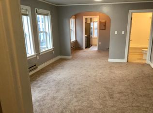 14 Howe St #F, Seattle, WA 98109