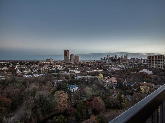 5th image of 3831 Turtle Creek Blvd APT 17E