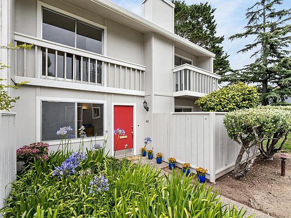 2nd image of 1610 Dolphin Dr