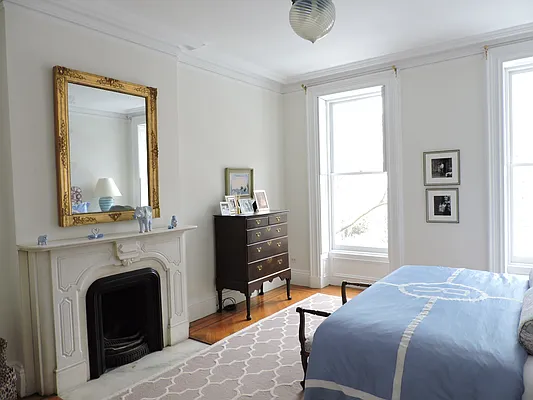 Rented by Brown Harris Stevens | media 18