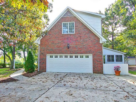 GARAGE AND PARKING PAD