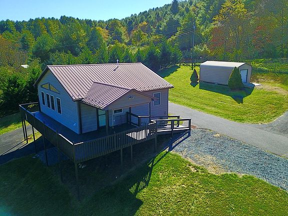 3rd image of 216 River Bottom Ln