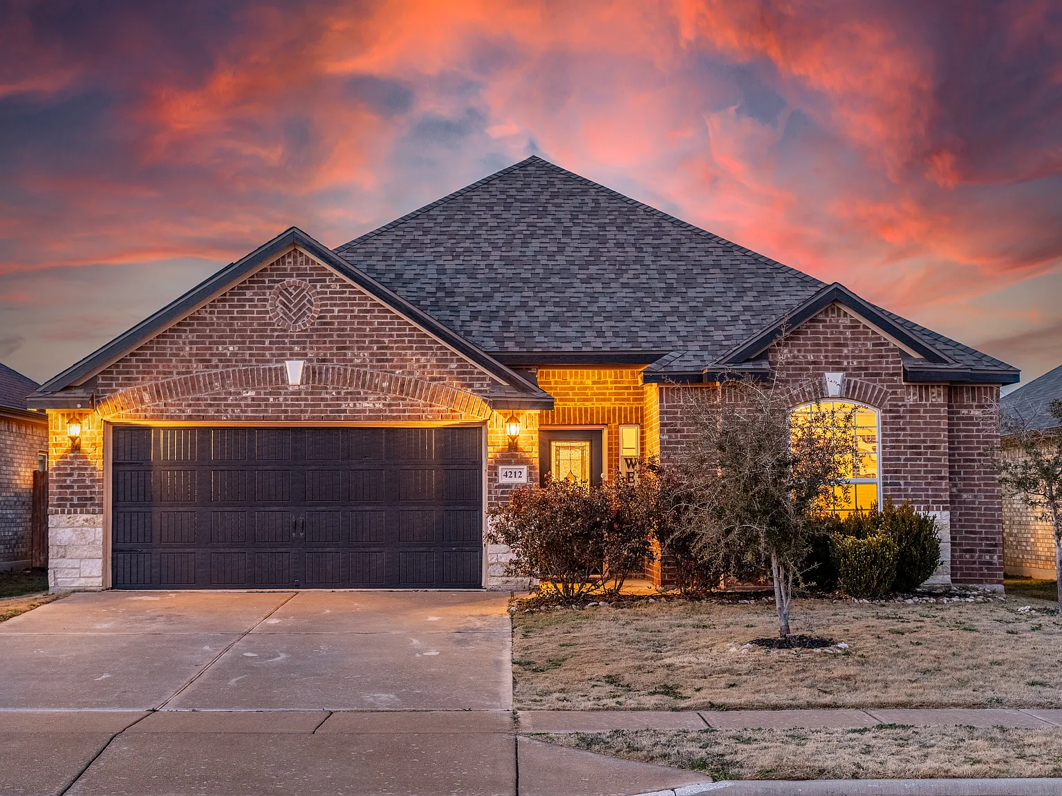 4212 Pont Du Gard Way — Photo 3
