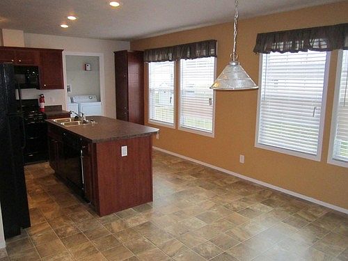 2nd image of 2970 Cobblestone Ln