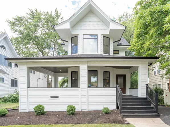 438 N Catherine Ave, La Grange Park, IL 60526