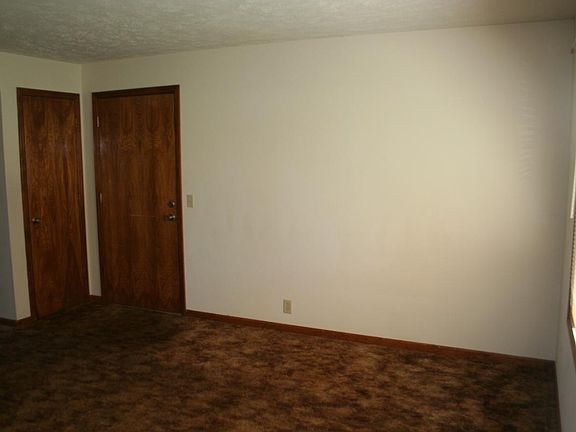 5th image of 8005 S 48th Ave APT 2