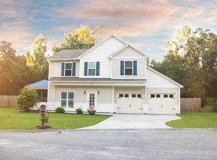 15 Kaminsky Ln, Beaufort, SC 29906