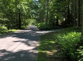 12 Silver St, Monson, MA 01057