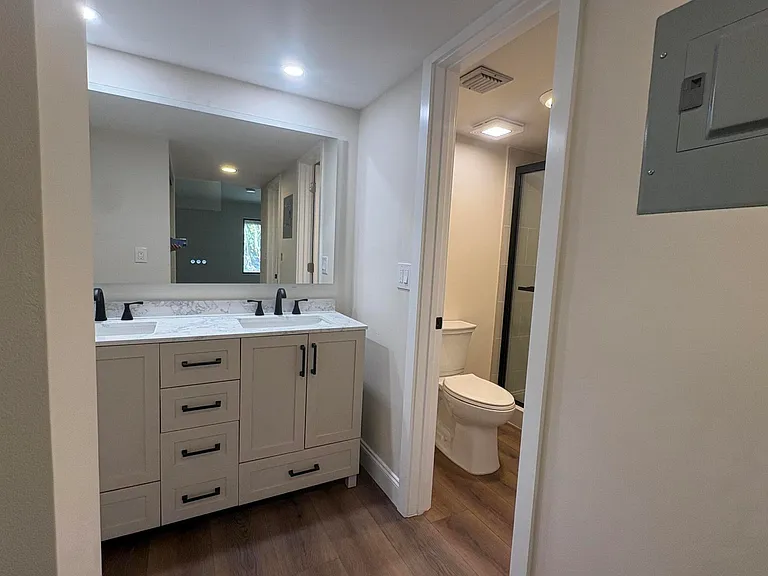 11280 Green Lake Dr #203 — Photo 14