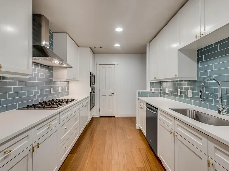 2608 Thomas Ave #3 — Photo 29