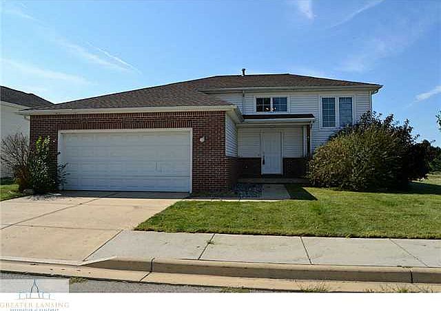 1st image of 795 St Andrews Dr