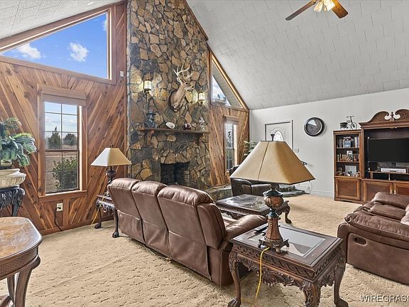 4th image of 350 Thurlow Rd