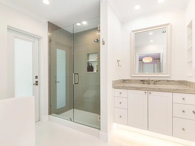 1465 N Lake Way — Photo 16