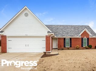 7912 Jane Ayre Dr, Southaven, MS 38671