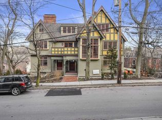 165 Winthrop Rd #D, Brookline, MA 02445