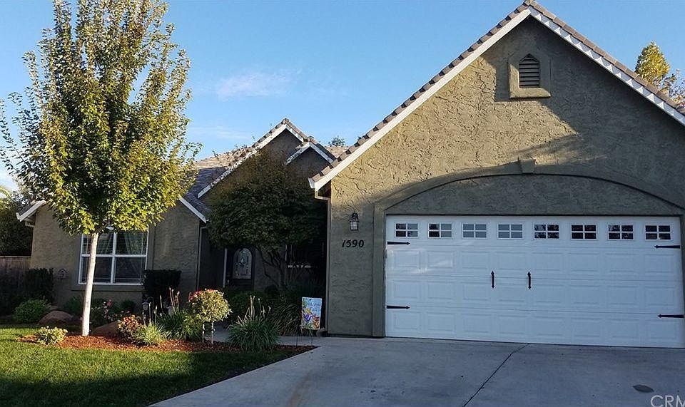 Beautifully landscaped front yard
