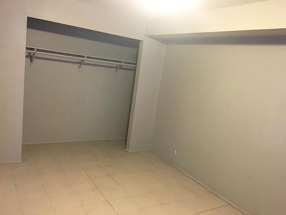 5th image of 2537 S Lake Park Cir APT 2