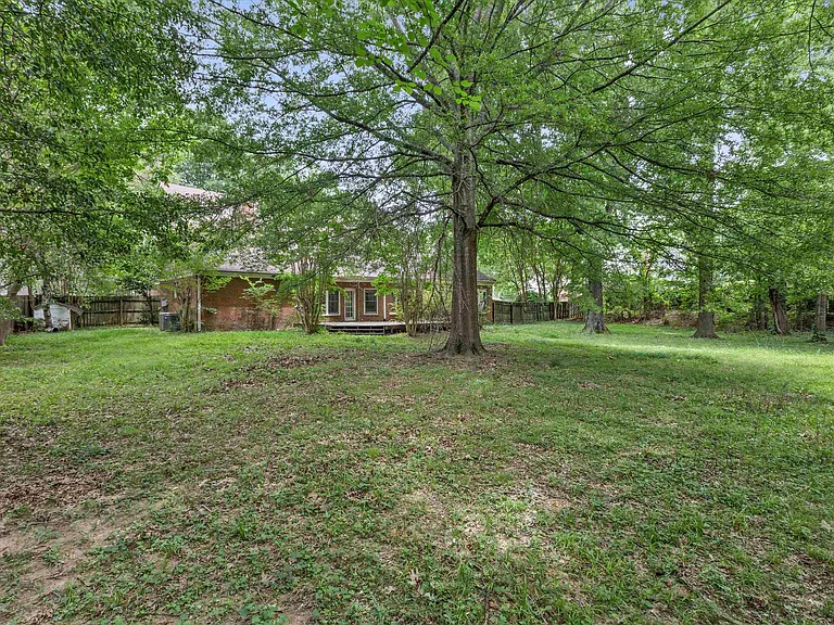 51 Summer Grove Rd — Photo 28