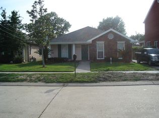 5328 Washingtonian Dr, Metairie, LA 70003