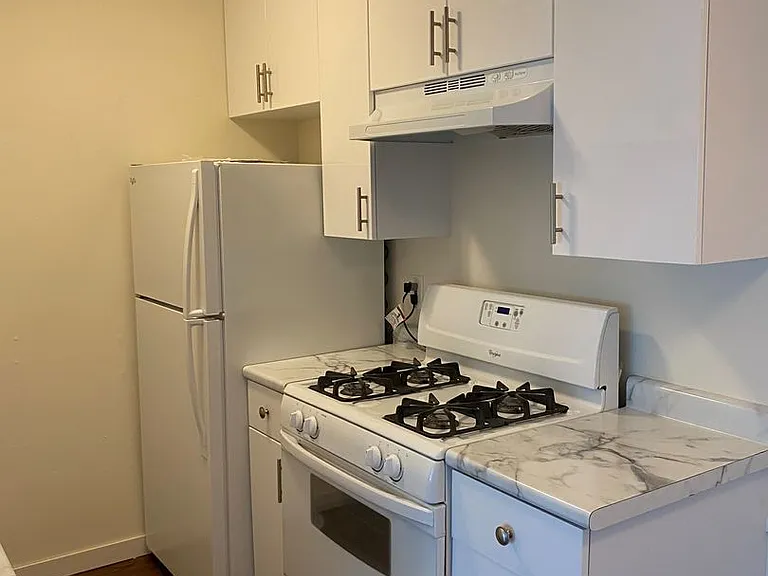 2655 Colfax Ave S — Photo 1