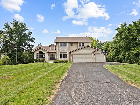 2nd image of 1360 Infanta Ct