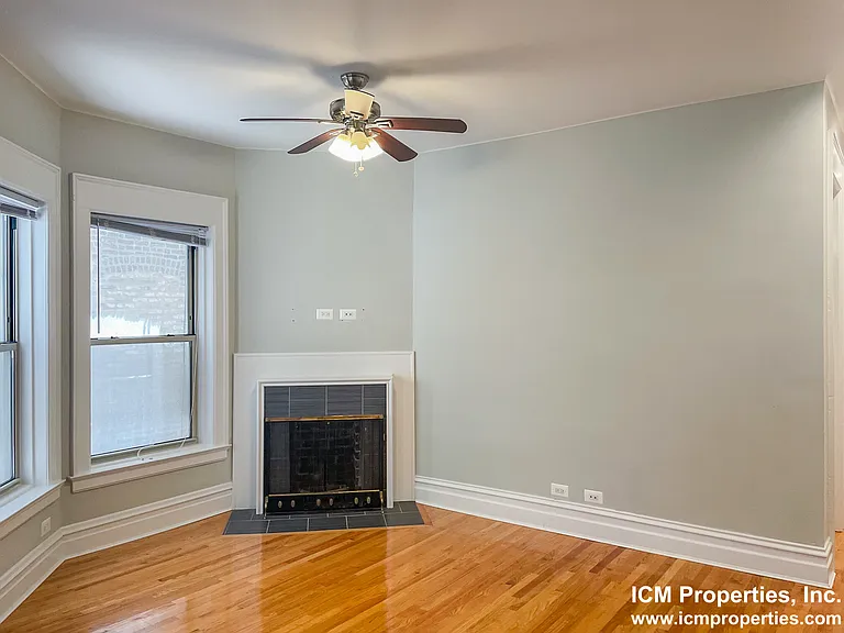 851 W Wellington Ave #1 — Photo 3