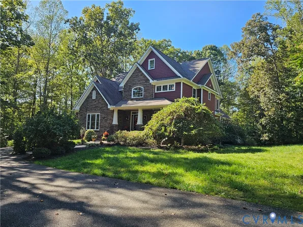 2422 Bridgewater Dr, Maidens, VA 23102