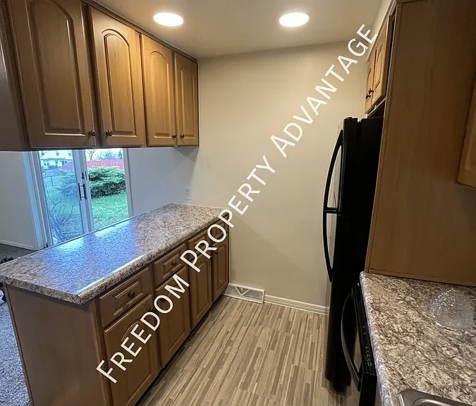 800 Flint Rd — Photo 12