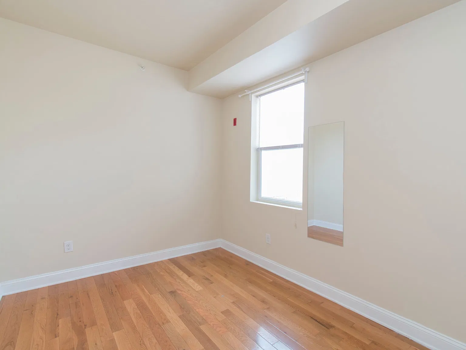 1842 N 17TH ST Unit 3 — Photo 2