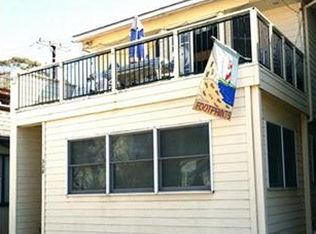 308 Claressa Ave, Avalon, CA 90704