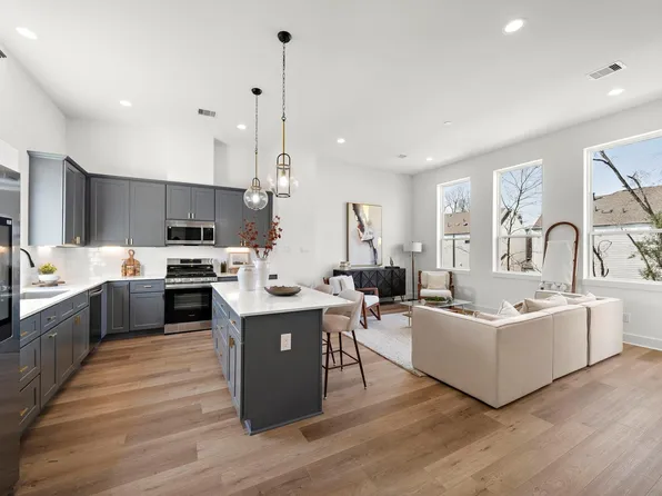 835 Elkhart St #F, Houston, TX 77091