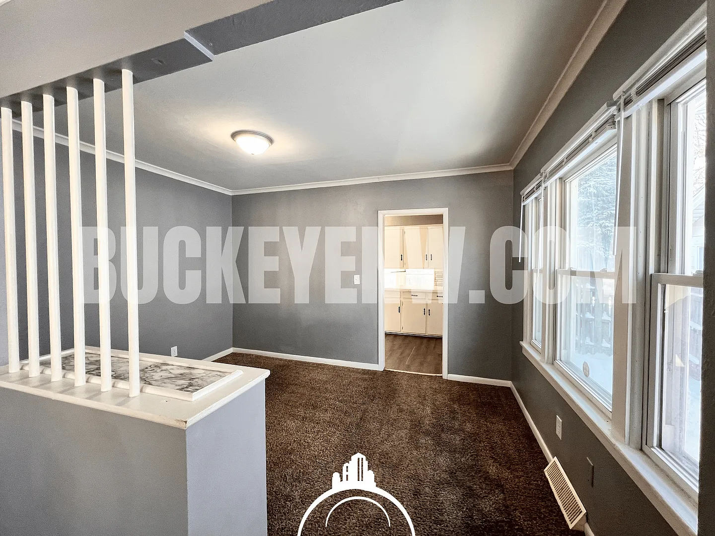 2 Bedroom House — Photo 4