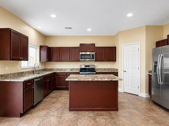 4th image of 5247 W Maldonado Road