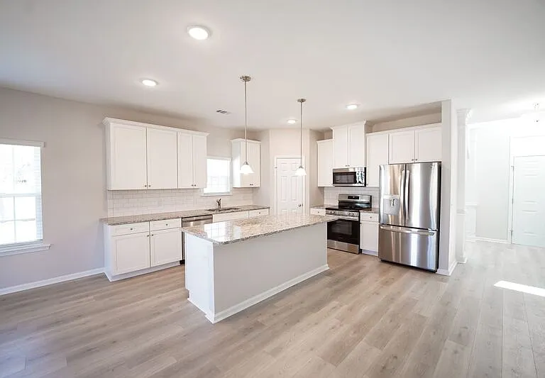 125 Chilburn Cir — Photo 12