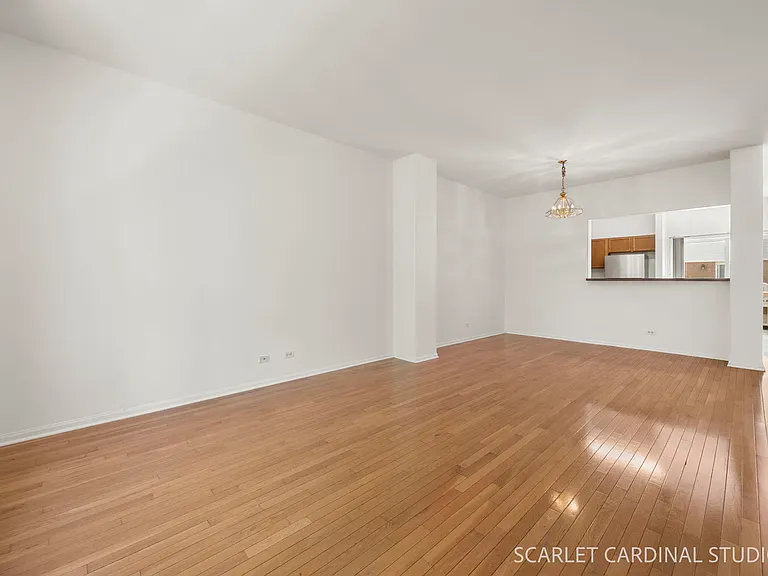 2125 W Concord Ln #2125 — Photo 5