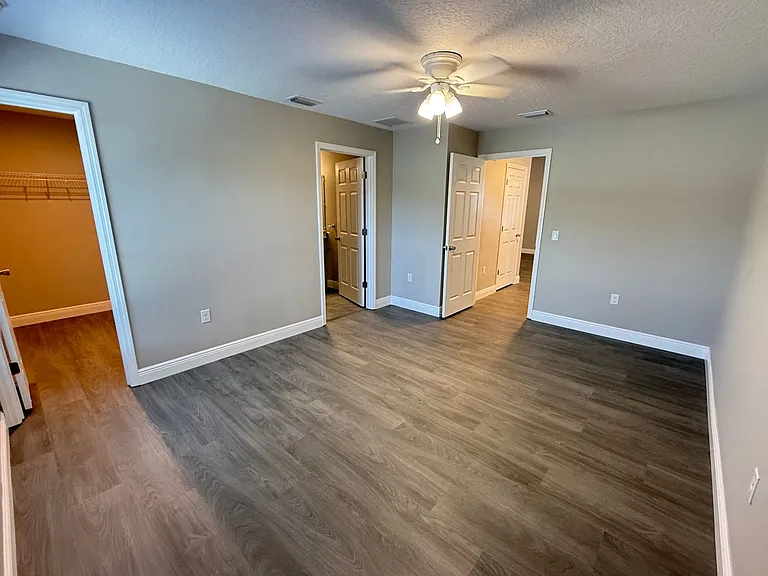 2108 South St — Photo 11